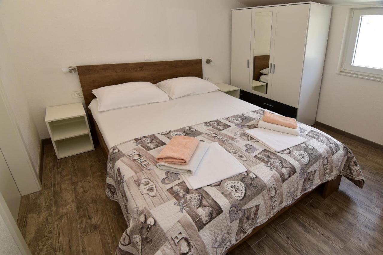 Apartments Dobrinic Makarska Luaran gambar