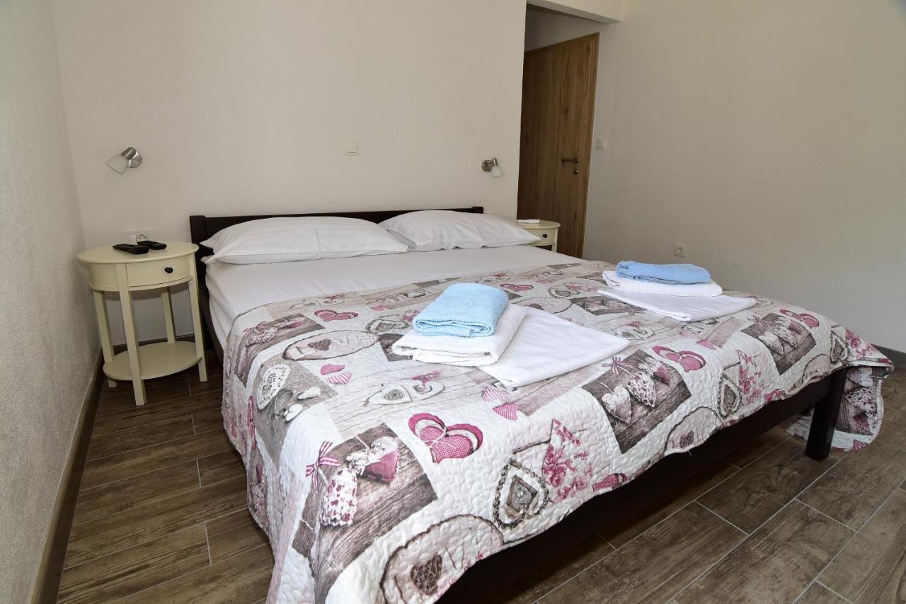 Apartments Dobrinic Makarska Luaran gambar