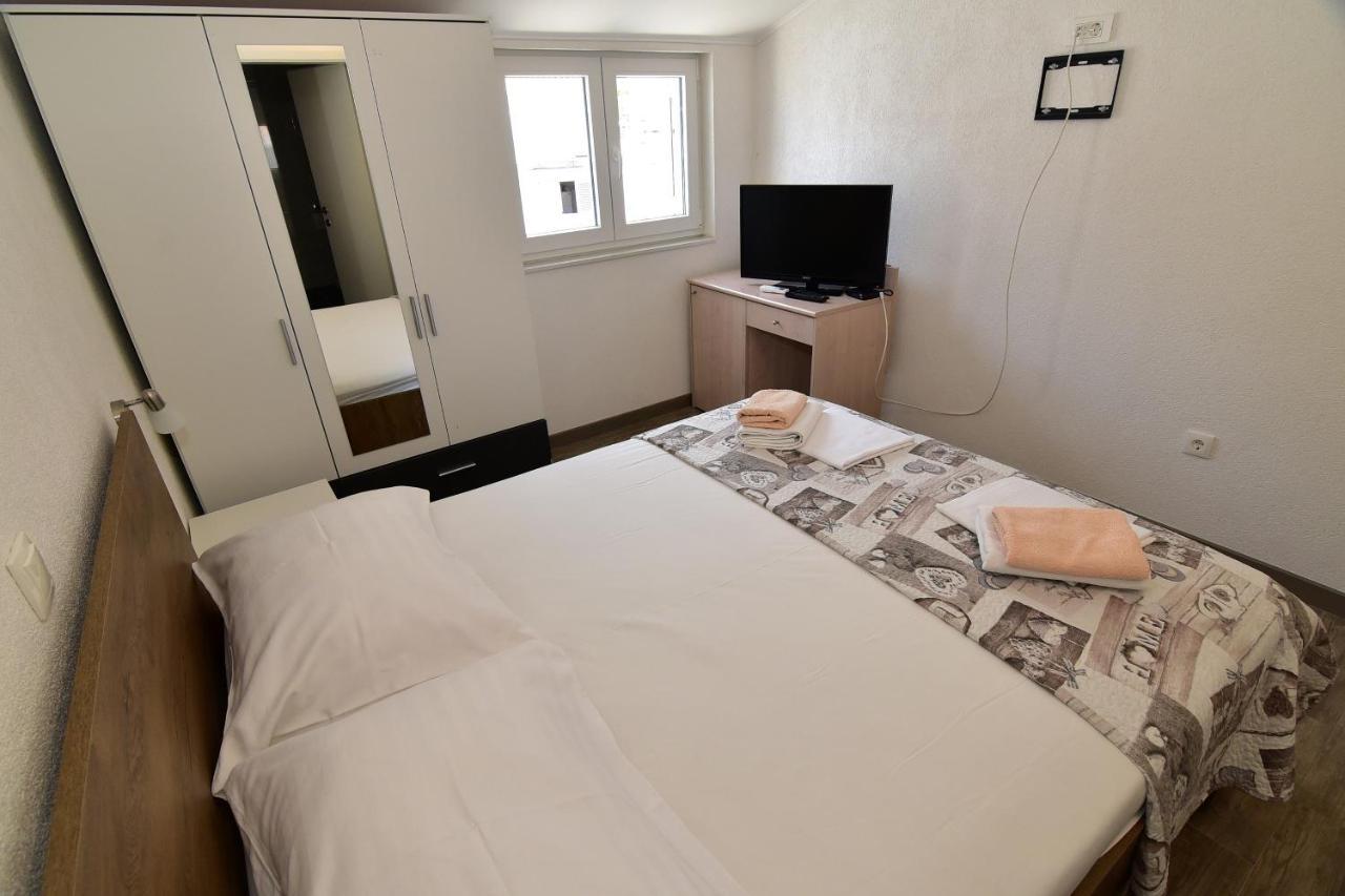 Apartments Dobrinic Makarska Luaran gambar