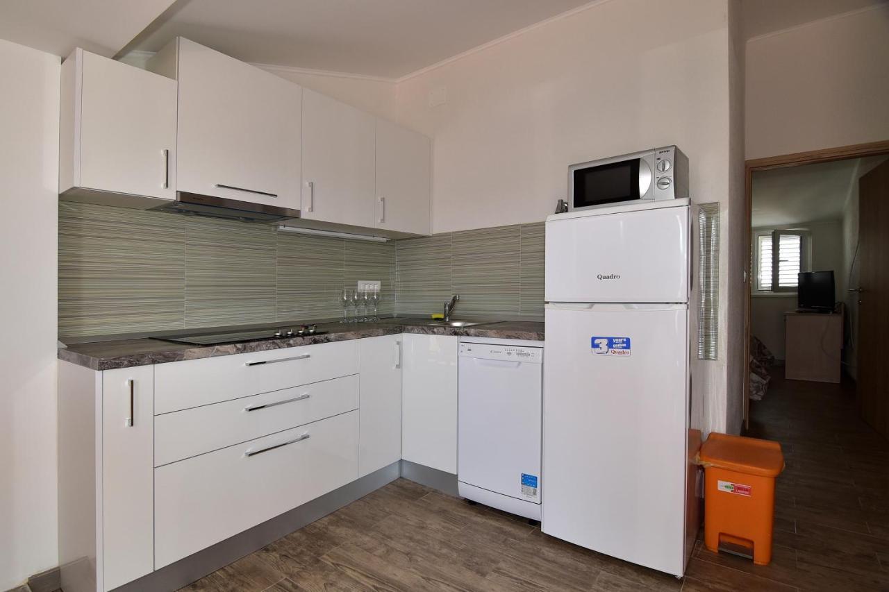 Apartments Dobrinic Makarska Luaran gambar